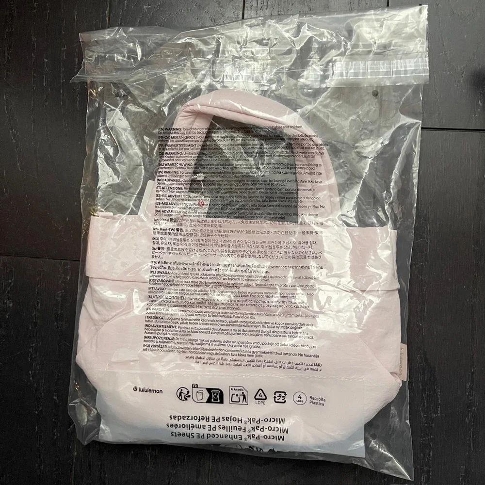 BNWT RARE Lululemon On My Level Small Tote Bag 5L Blissful Pink crossbody bag - Picture 3 of 5